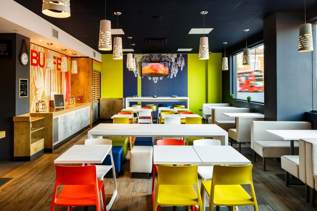 Ibis Budget London Hounslow Bagian luar foto