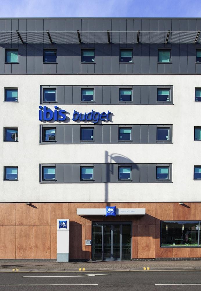 Ibis Budget London Hounslow Bagian luar foto